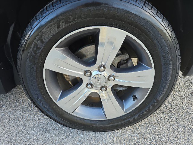 Used 2017 Jeep Compass High Altitude image 13