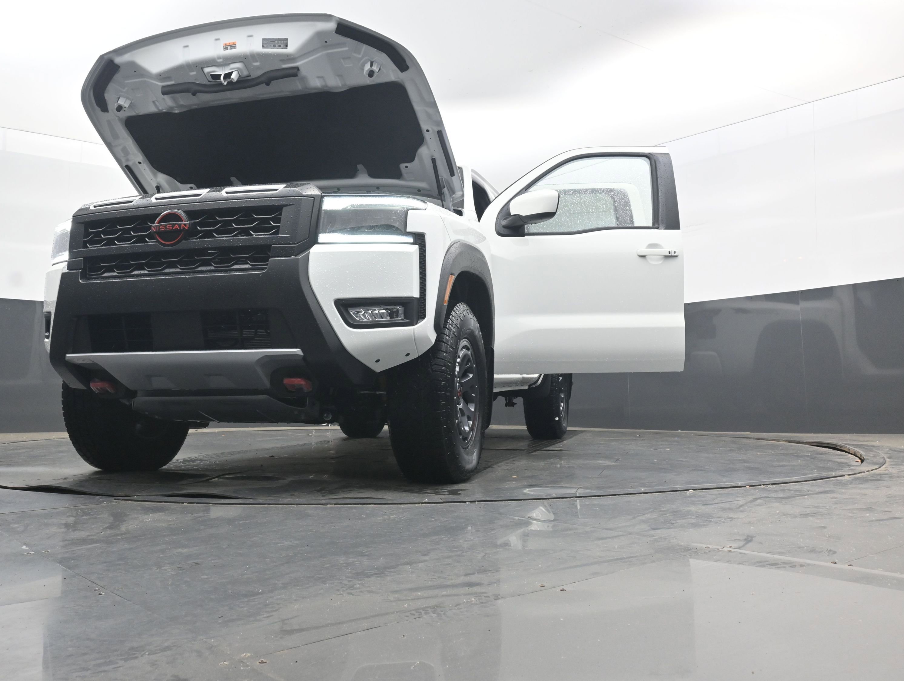 New 2026 Nissan Frontier PRO-4X AWD/4WD image 41