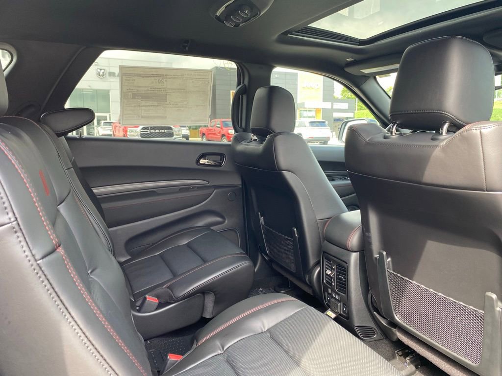 Used 2025 Dodge Durango GT image 14