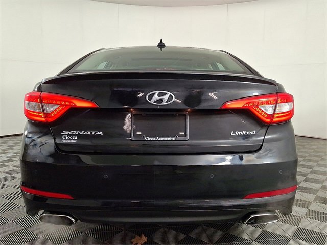 Used 2017 Hyundai Sonata Limited w/ Ultimate Package 04 image 8