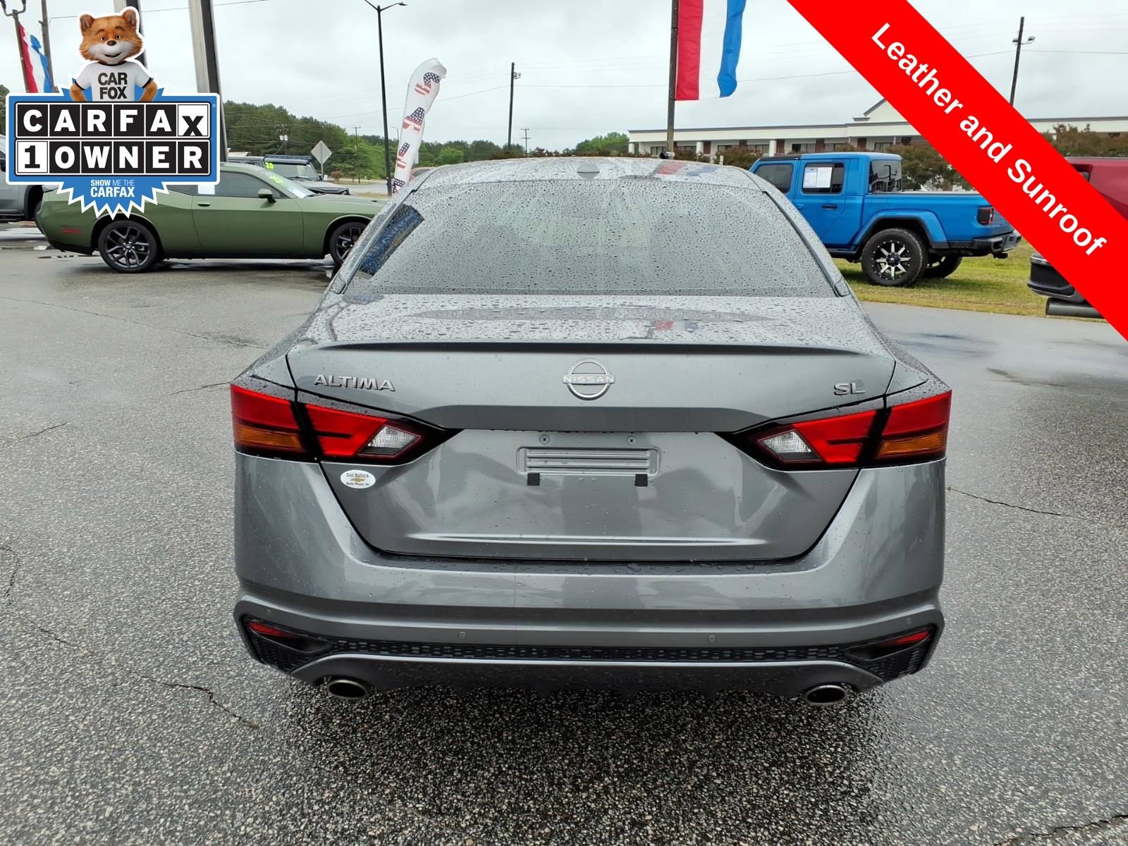 Used 2023 Nissan Altima 2.5 SL FWD image 4