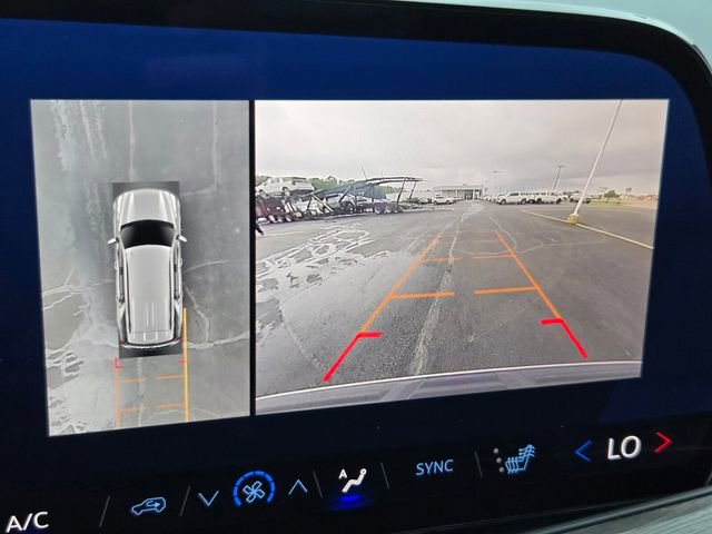 Used 2025 Chevrolet Tahoe Z71 AWD/4WD image 23