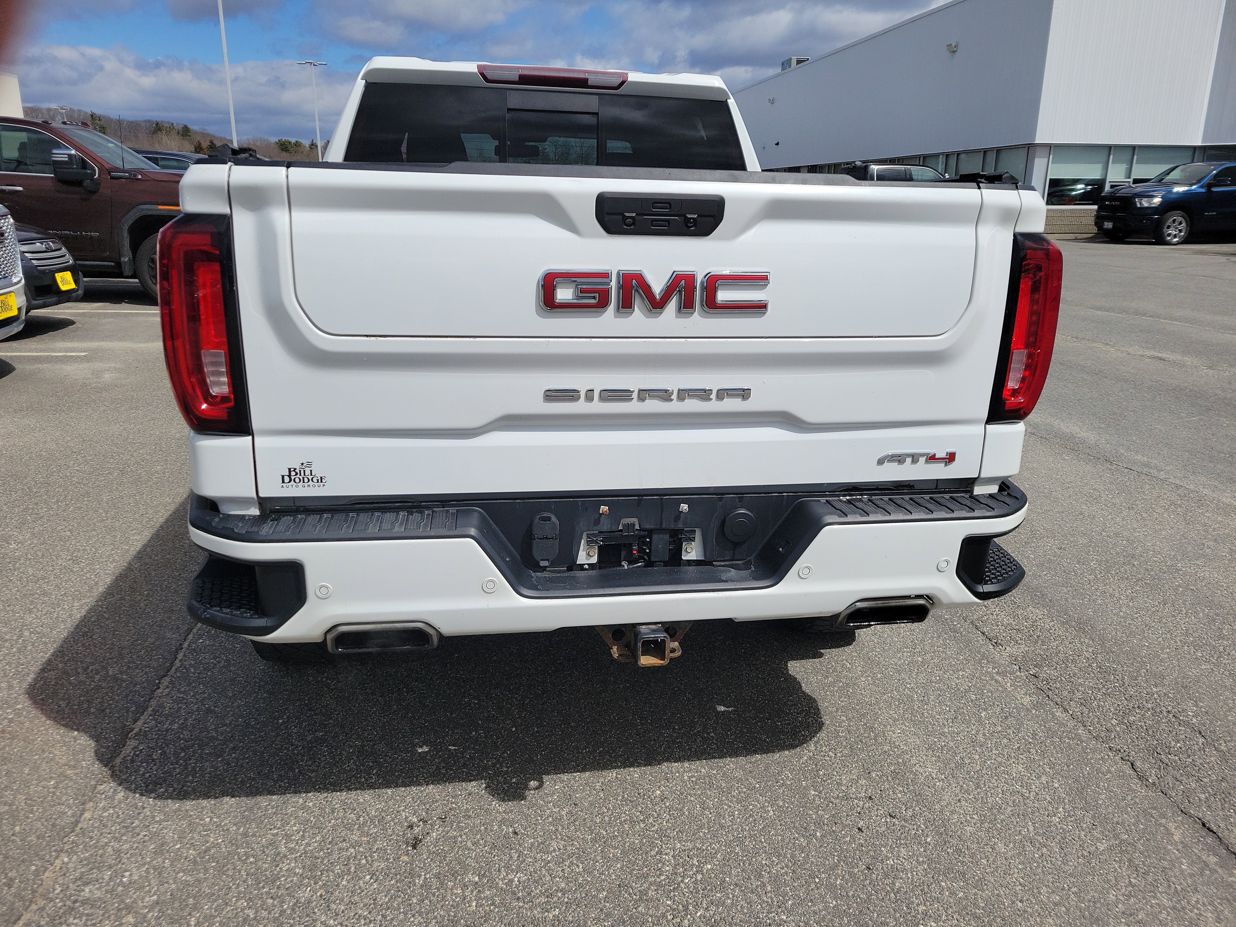 Used 2020 GMC Sierra 1500 AT4 w/ AT4 Preferred Package AWD/4WD image 6