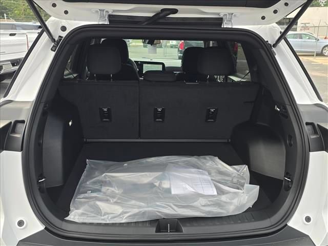 New 2026 Chevrolet Equinox LT FWD image 28