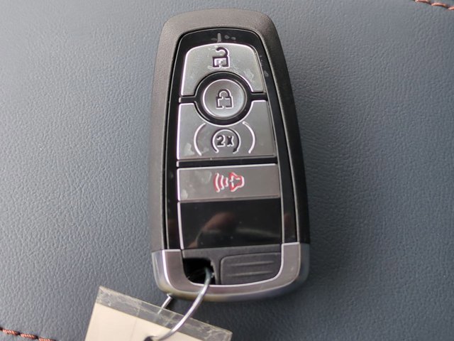 New 2026 Ford Maverick Lariat image 28