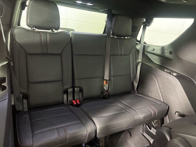 Used 2022 Chevrolet Tahoe RST w/ Luxury Package AWD/4WD image 19