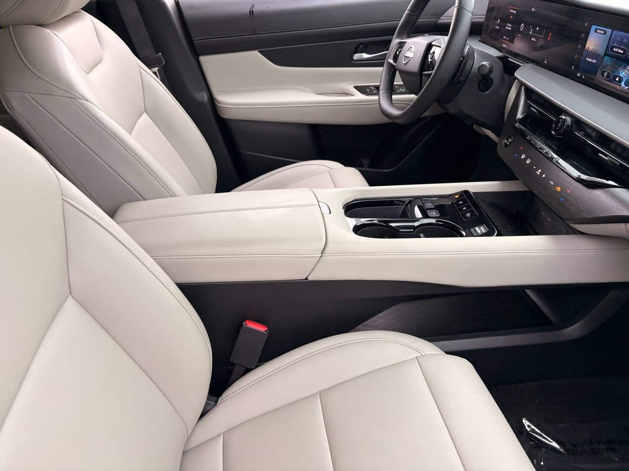 Certified 2025 Nissan Murano SV AWD/4WD image 12
