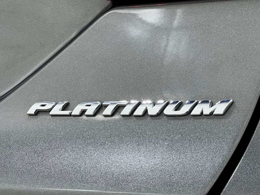 Used 2017 Ford Fusion Energi Platinum FWD image 42