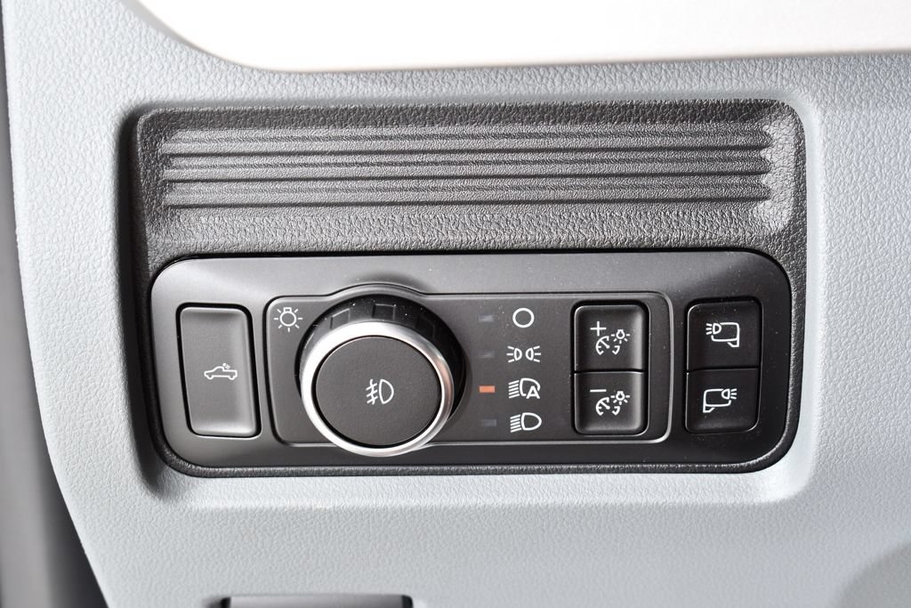 New 2026 Ford F350 XLT w/ 360-Degree Camera Package AWD/4WD image 33