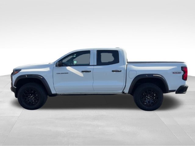 Certified 2025 Chevrolet Colorado Trail Boss AWD/4WD image 3