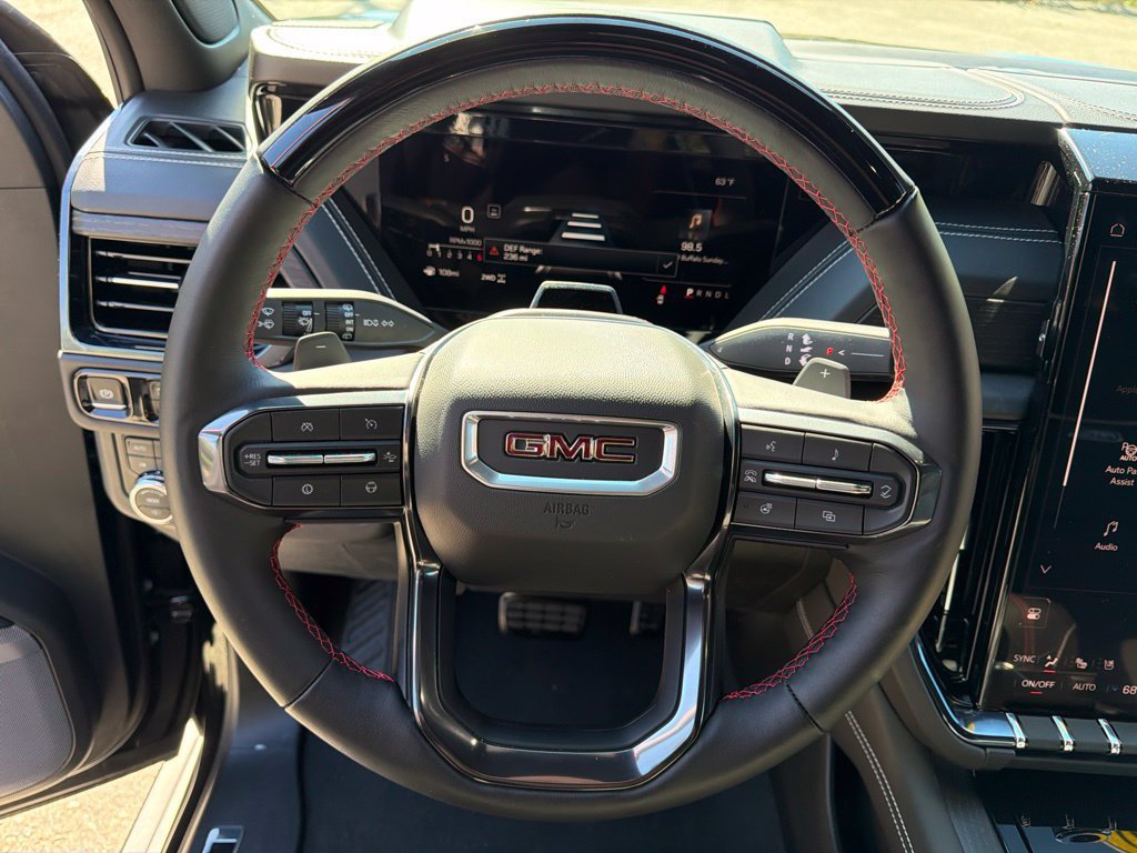 Used 2026 GMC Yukon AT4 Ultimate AWD/4WD image 19