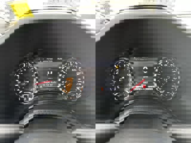 Used 2023 Jeep Renegade Latitude AWD/4WD image 23