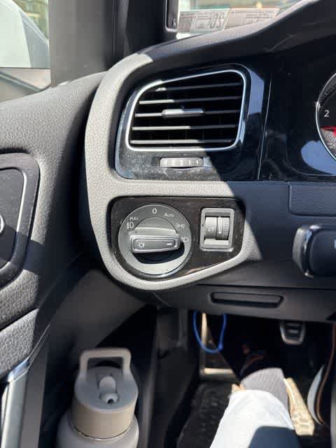 Used 2019 Volkswagen GTI SE w/ SE Experience Package FWD image 17