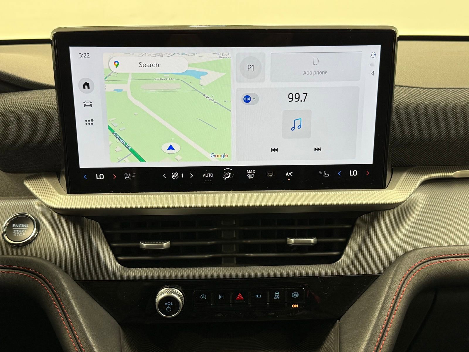 Used 2025 Ford Explorer ST-Line w/ ST-Line Street Pack image 24