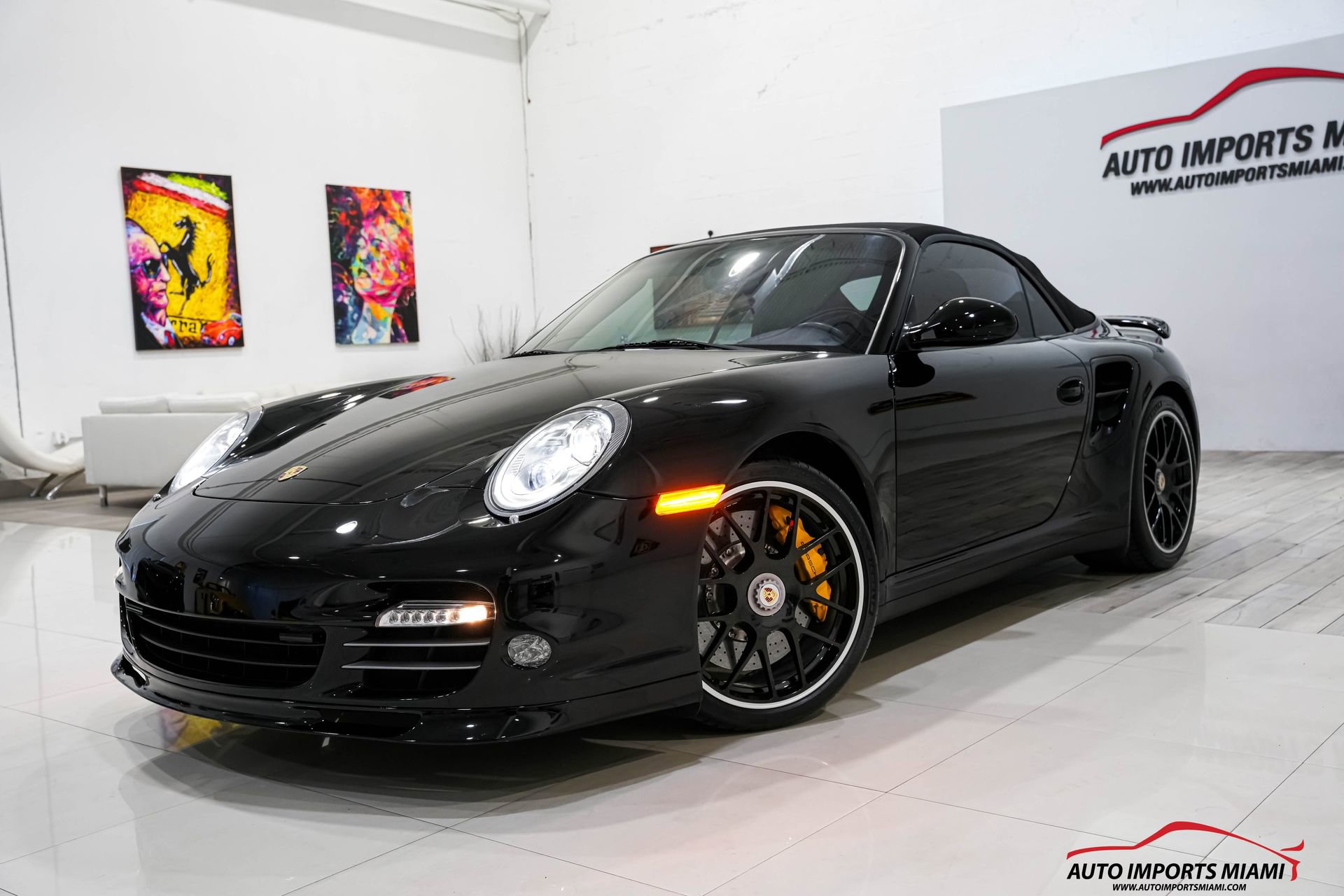 Used 2012 Porsche 911 Turbo S image 38