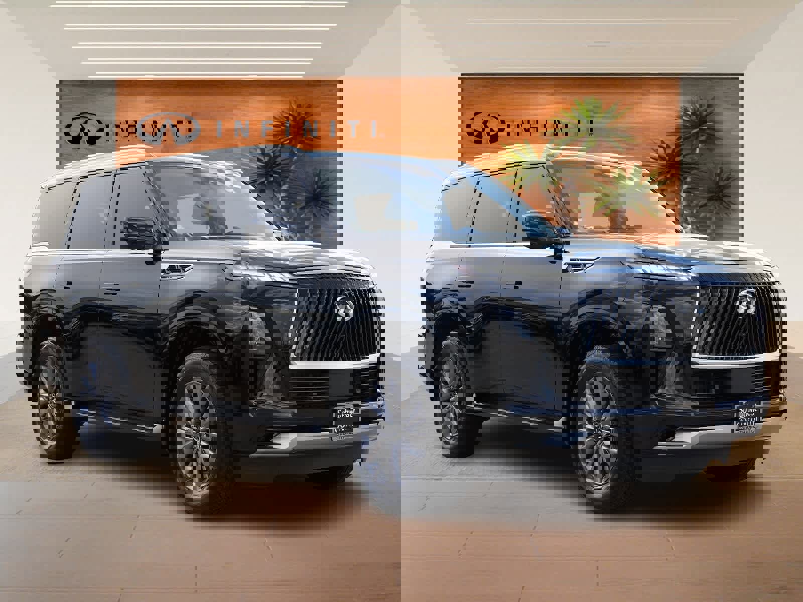 Used 2025 INFINITI QX80 Pure w/ Cargo Package image 3