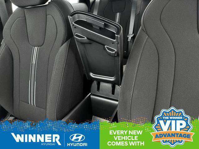 New 2025 Hyundai Elantra Sport image 18