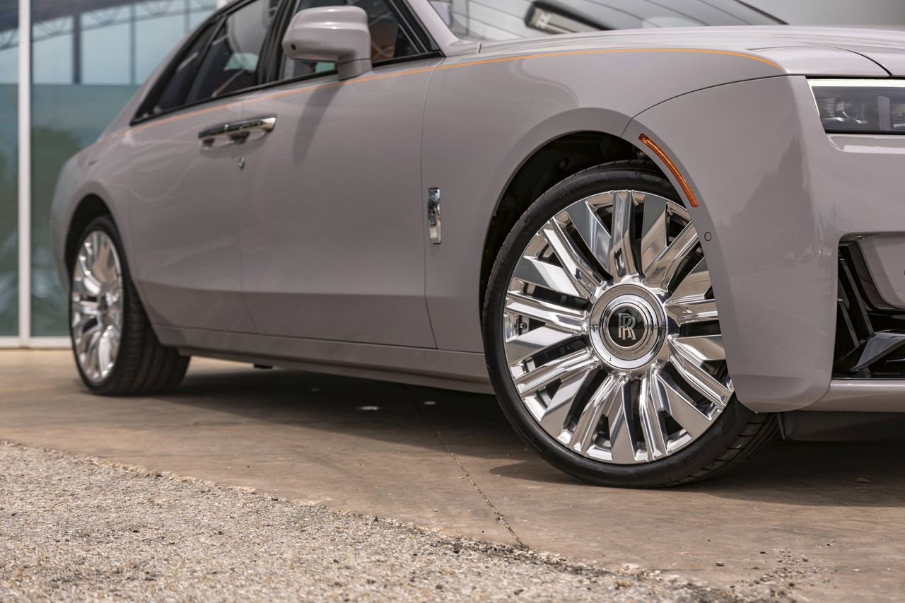 New 2026 Rolls-Royce Ghost image 3