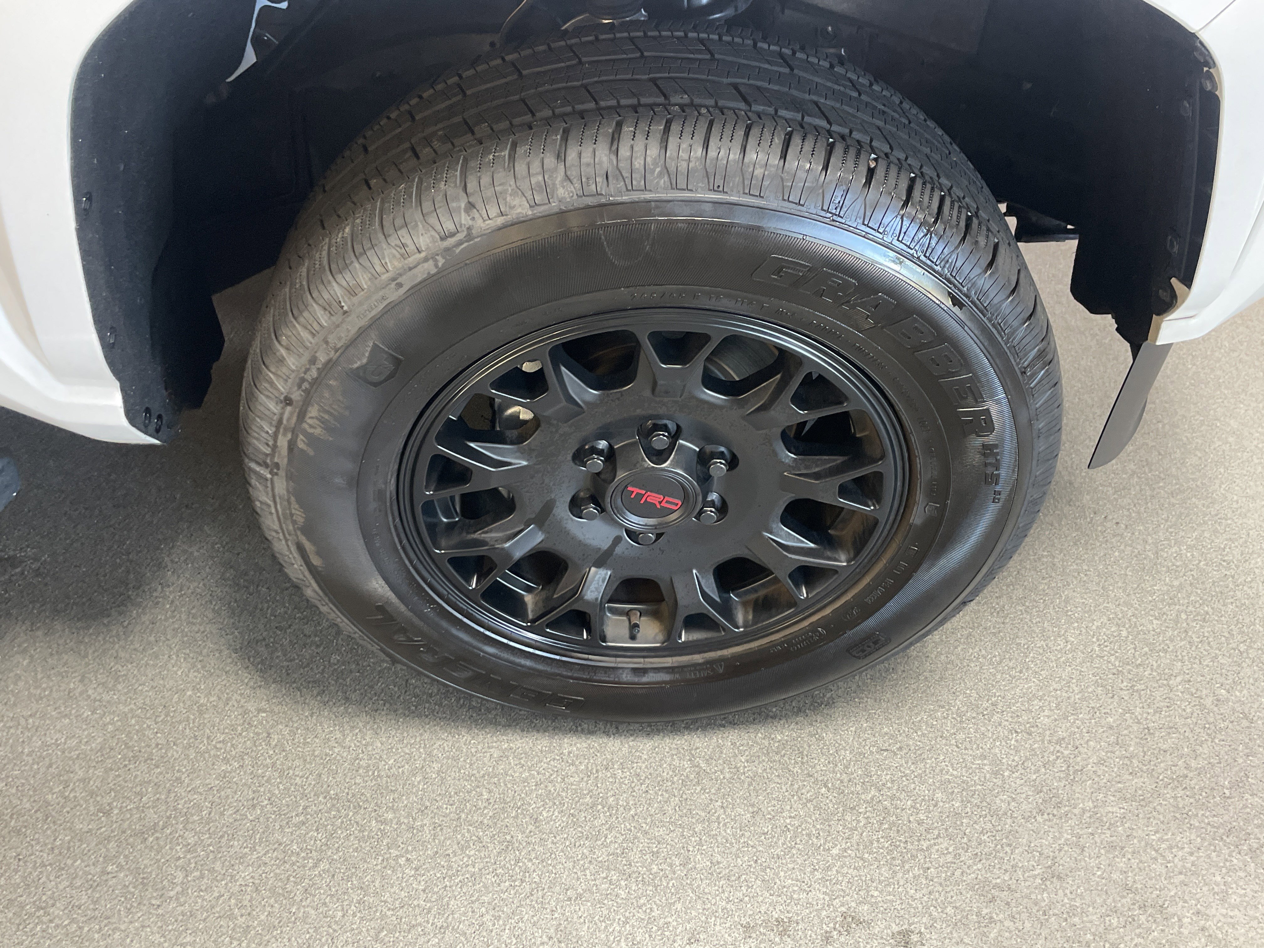 Used 2024 Toyota Tacoma SR5 RWD image 12