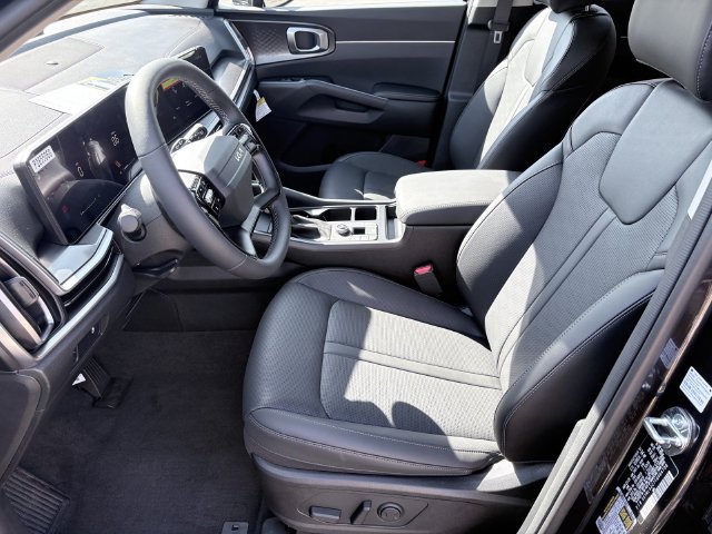 New 2026 Kia Sorento S FWD image 8