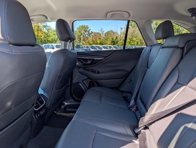 Used 2020 Subaru Outback Limited AWD/4WD image 16