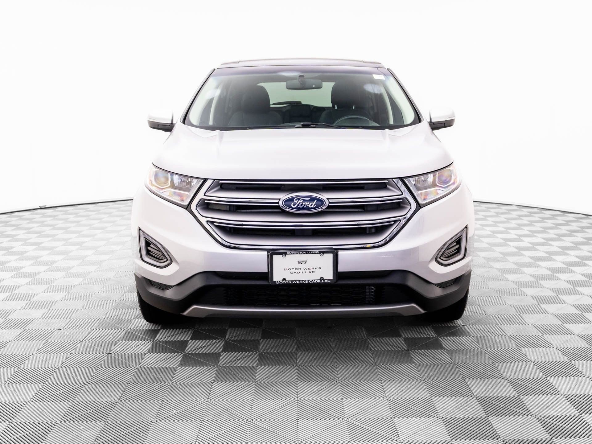 Used 2017 Ford Edge Titanium w/ Equipment Group 301A AWD/4WD image 10