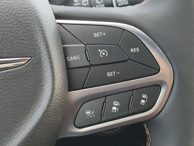 New 2026 Chrysler Pacifica Pinnacle w/ Trailer Tow Group image 34