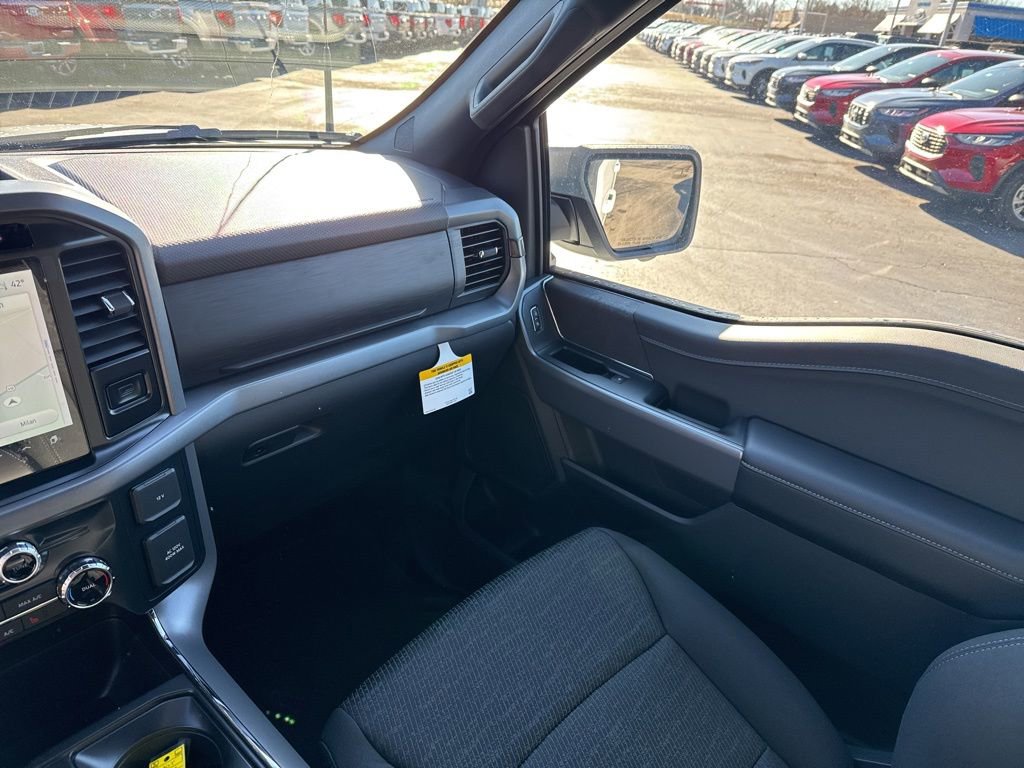 New 2026 Ford F150 XLT w/ Equipment Group 302A MID image 21