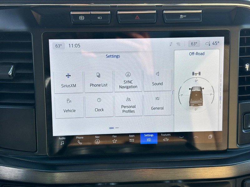 Used 2024 Ford F350 Lariat w/ Chrome Package image 20