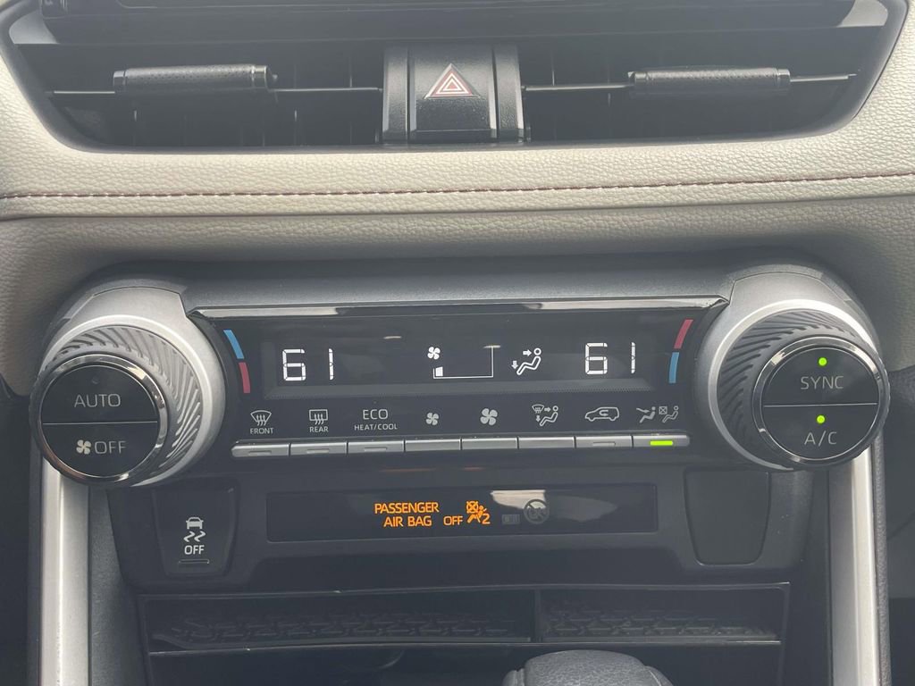 Used 2019 Toyota RAV4 XLE image 37