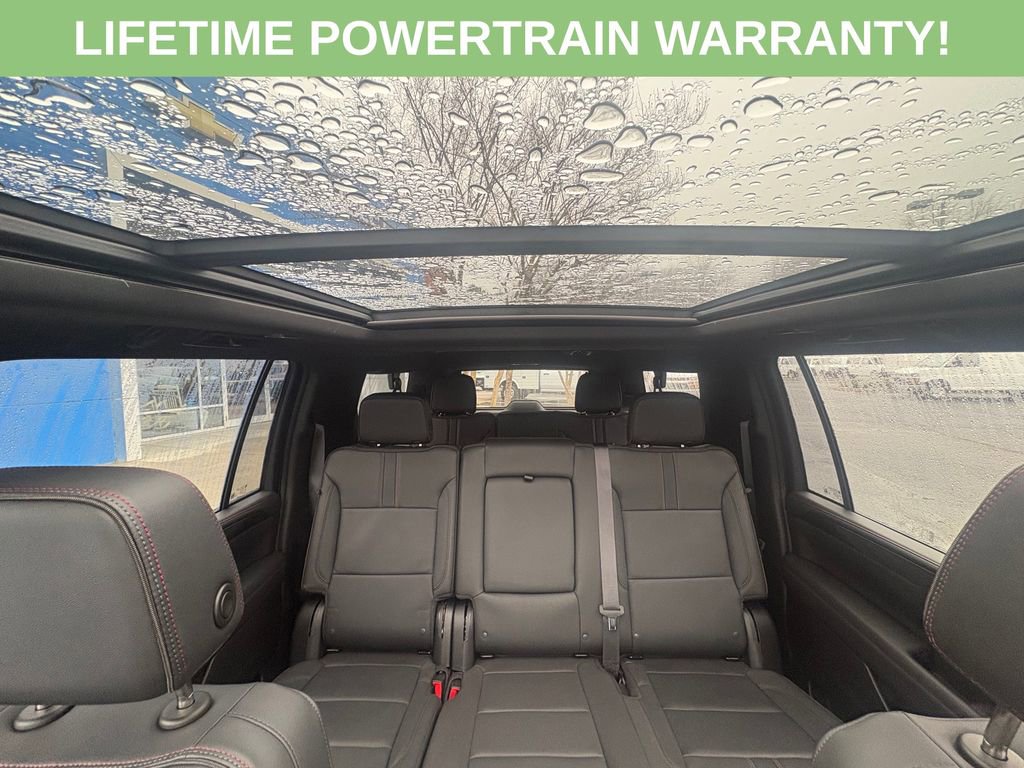 Used 2024 Chevrolet Suburban RST w/ Luxury Package image 13