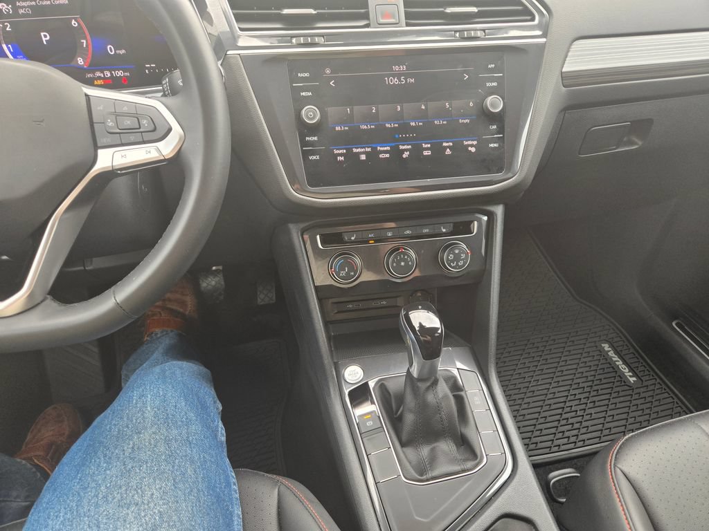 Used 2024 Volkswagen Tiguan Wolfsburg Edition FWD image 9