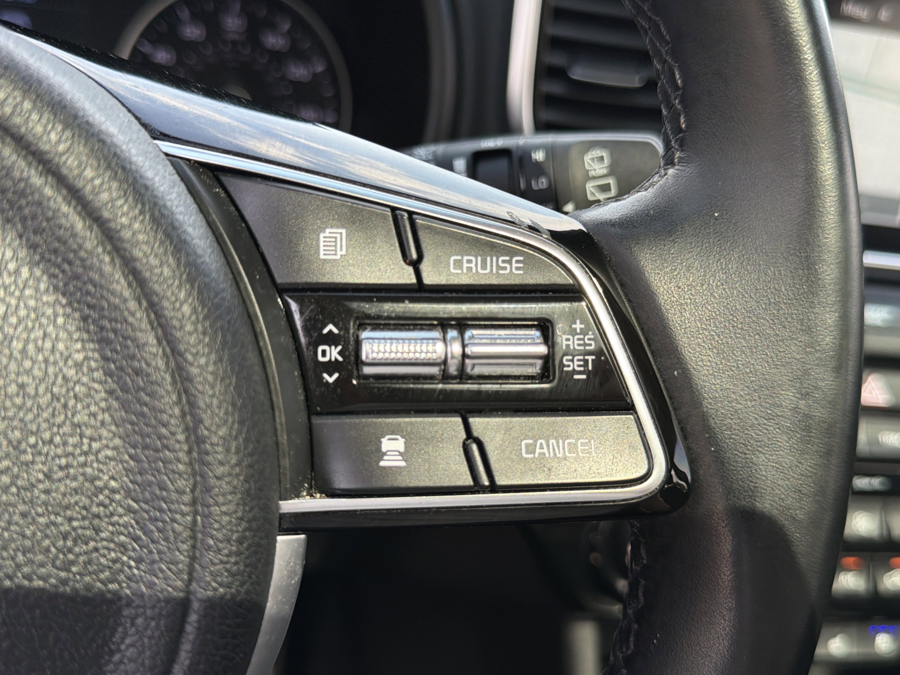 Used 2022 Kia Sportage EX w/ EX Technology Package FWD image 53