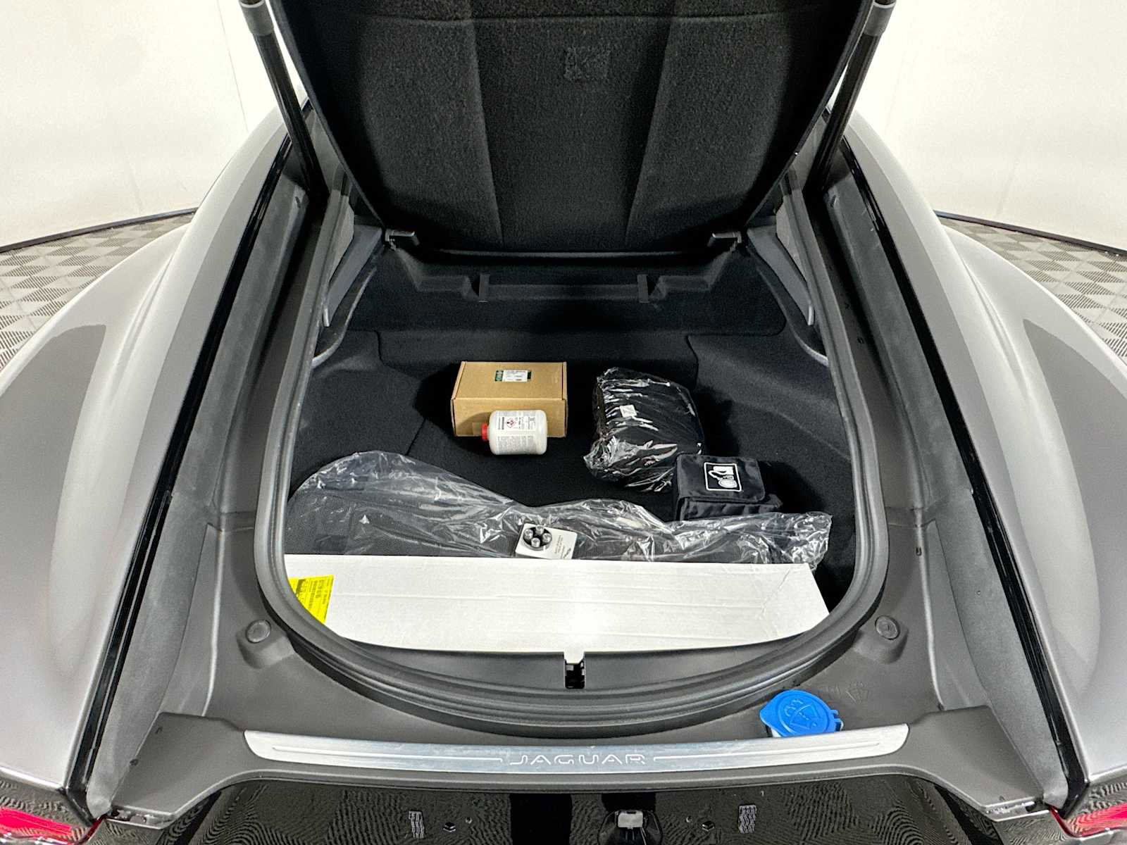 New 2024 Jaguar F-TYPE R-Dynamic image 20