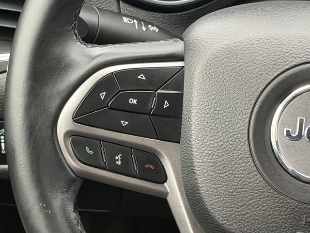 Used 2019 Jeep Cherokee Latitude Plus FWD image 11