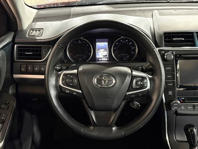 Used 2016 Toyota Camry XSE image 20