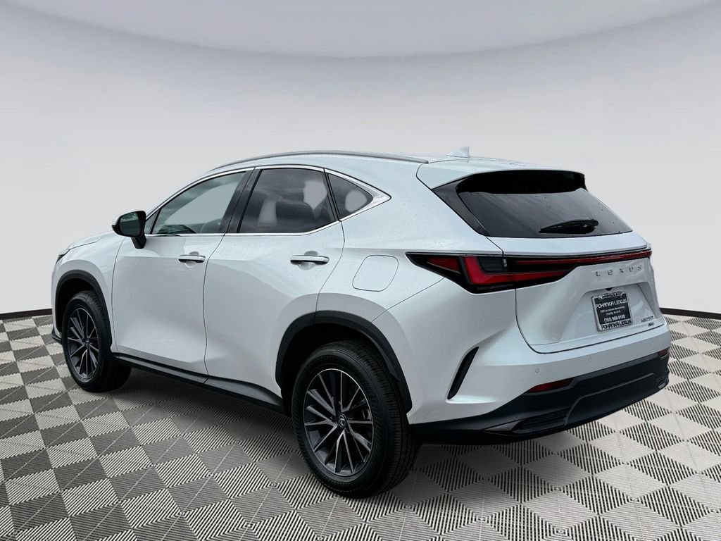Used 2025 Lexus NX 250 AWD w/ Accessory Package (2T) image 4