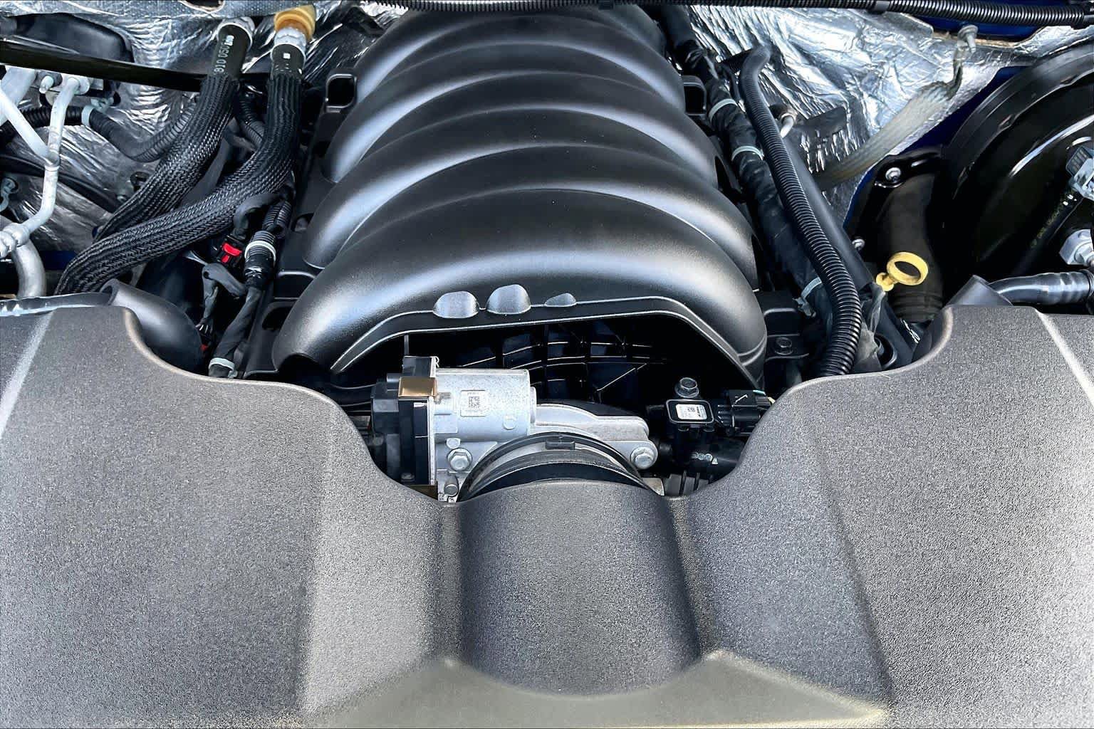 Used 2017 Chevrolet Silverado 1500 LT w/ All Star Edition RWD image 33