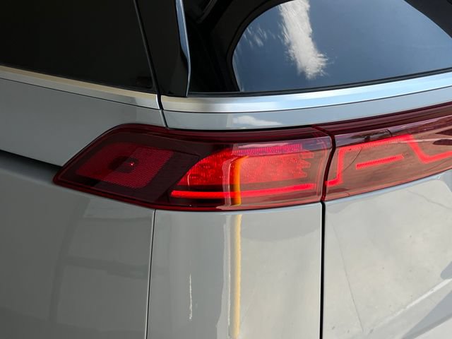 Used 2022 Kia Carnival SX Prestige FWD image 17