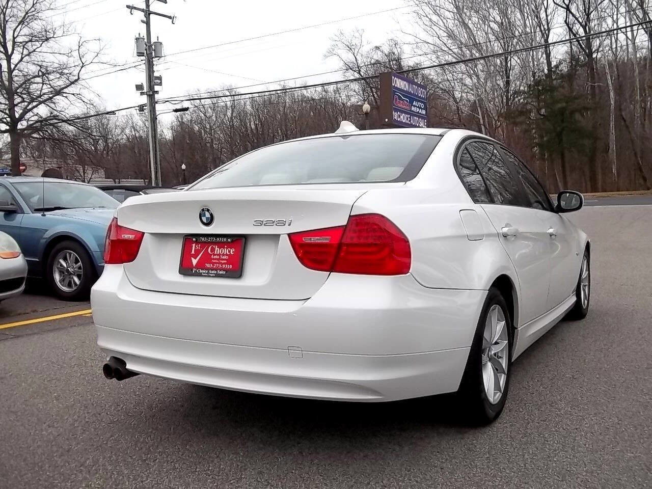 Used 2010 BMW 328i Sedan image 4