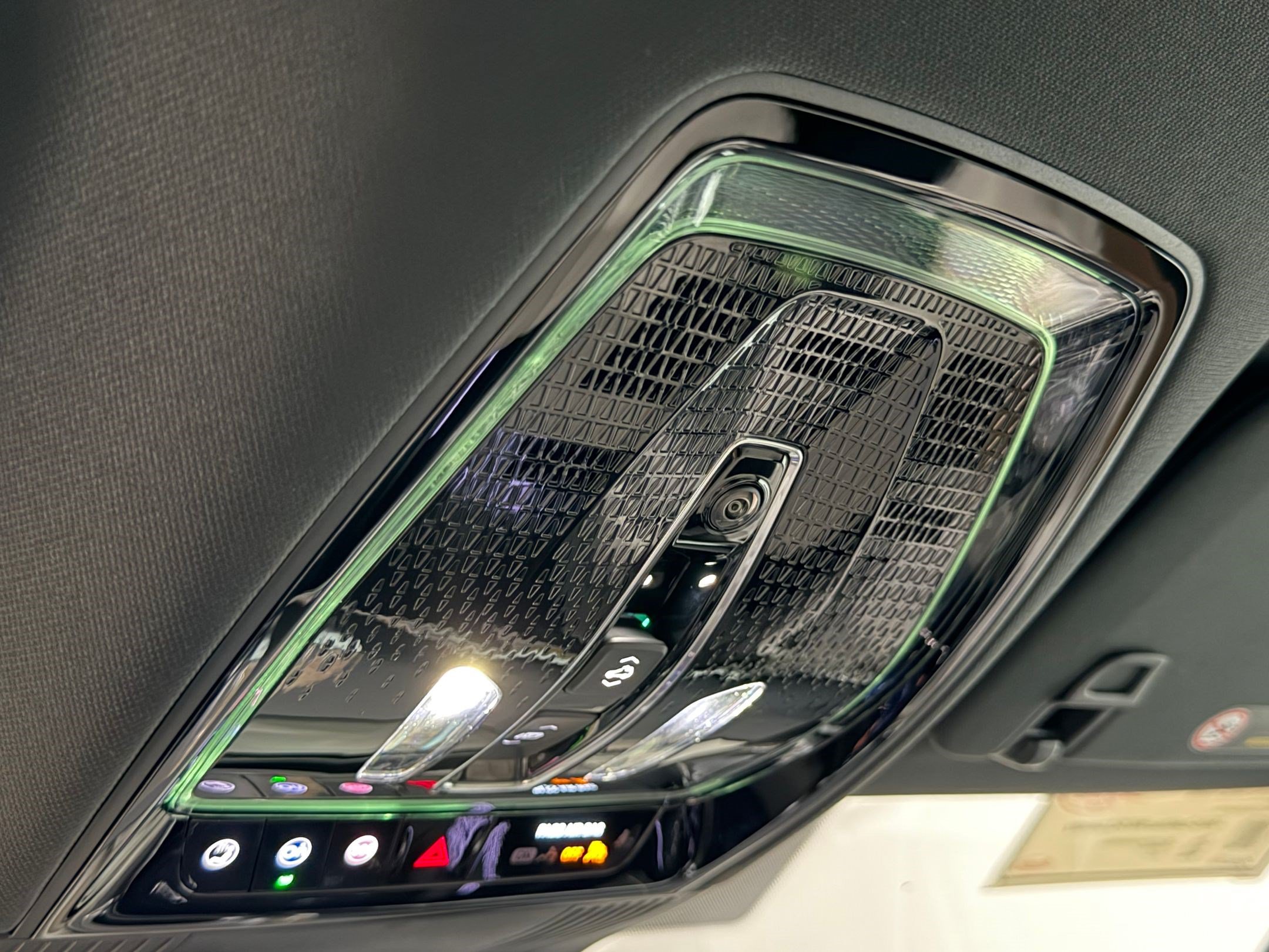 New 2026 Cadillac Vistiq Luxury AWD/4WD image 43
