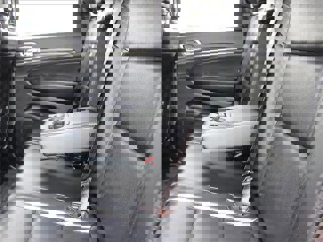 Used 2020 Jeep Grand Cherokee Limited w/ Trailer Tow Group IV image 34