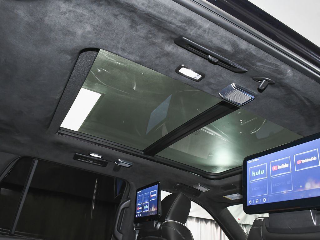 Used 2022 Cadillac Escalade Premium Luxury Platinum image 54