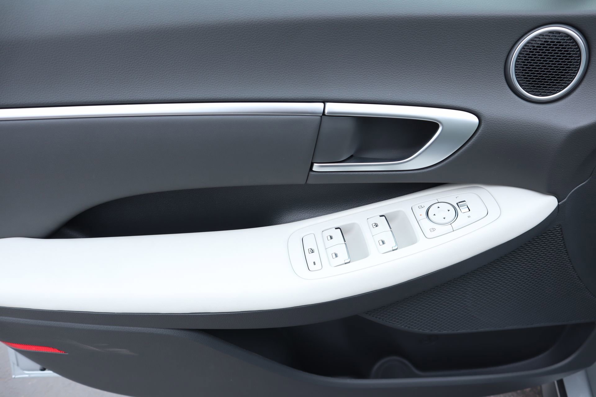 New 2026 Hyundai Sonata Blue image 13