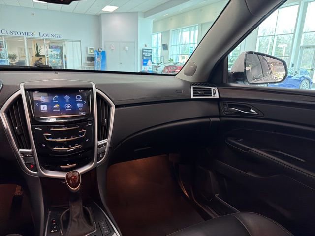 Used 2016 Cadillac SRX Luxury w/ Driver Awareness Package image 26