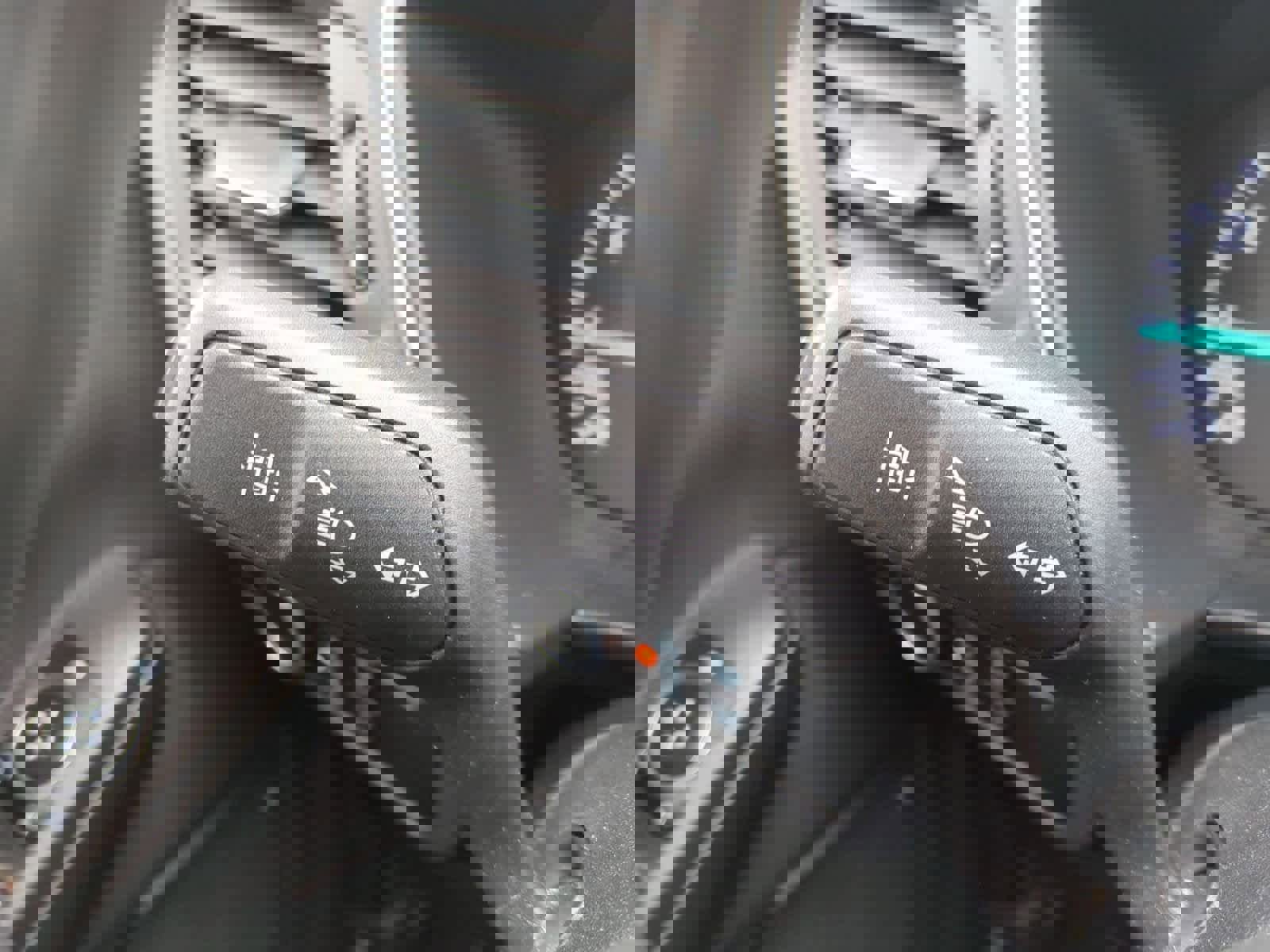 Used 2022 Ford Escape SE image 26