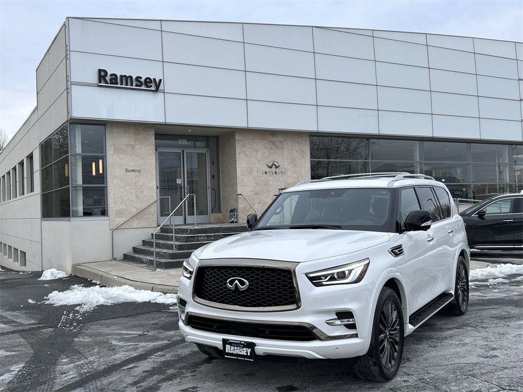 Certified 2024 INFINITI QX80 Sensory