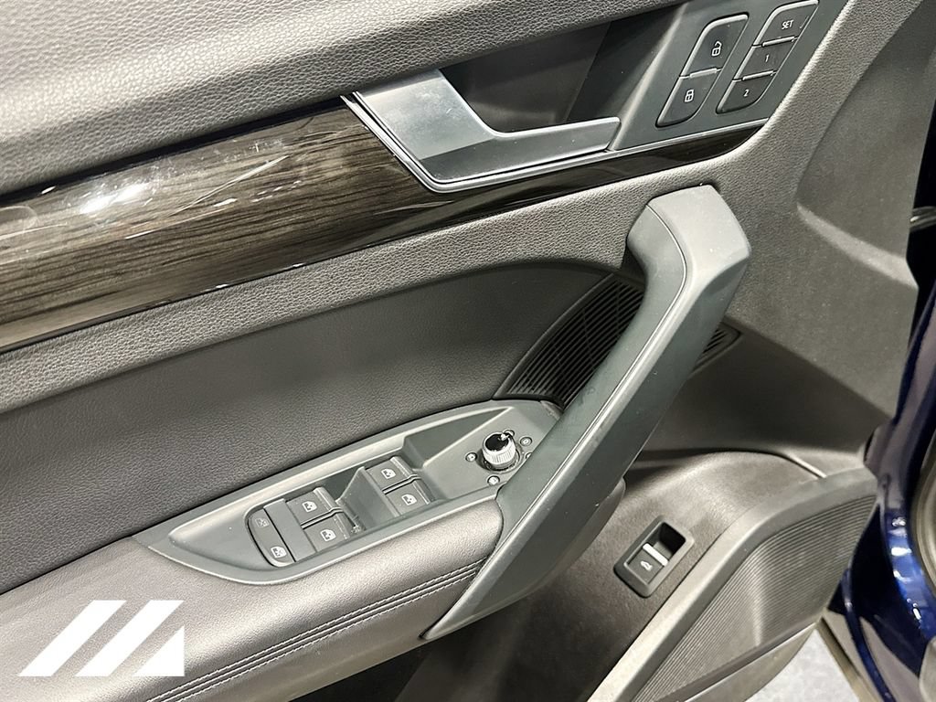 Used 2018 Audi Q5 Prestige AWD/4WD image 21