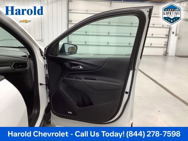 Used 2022 Chevrolet Equinox RS image 10