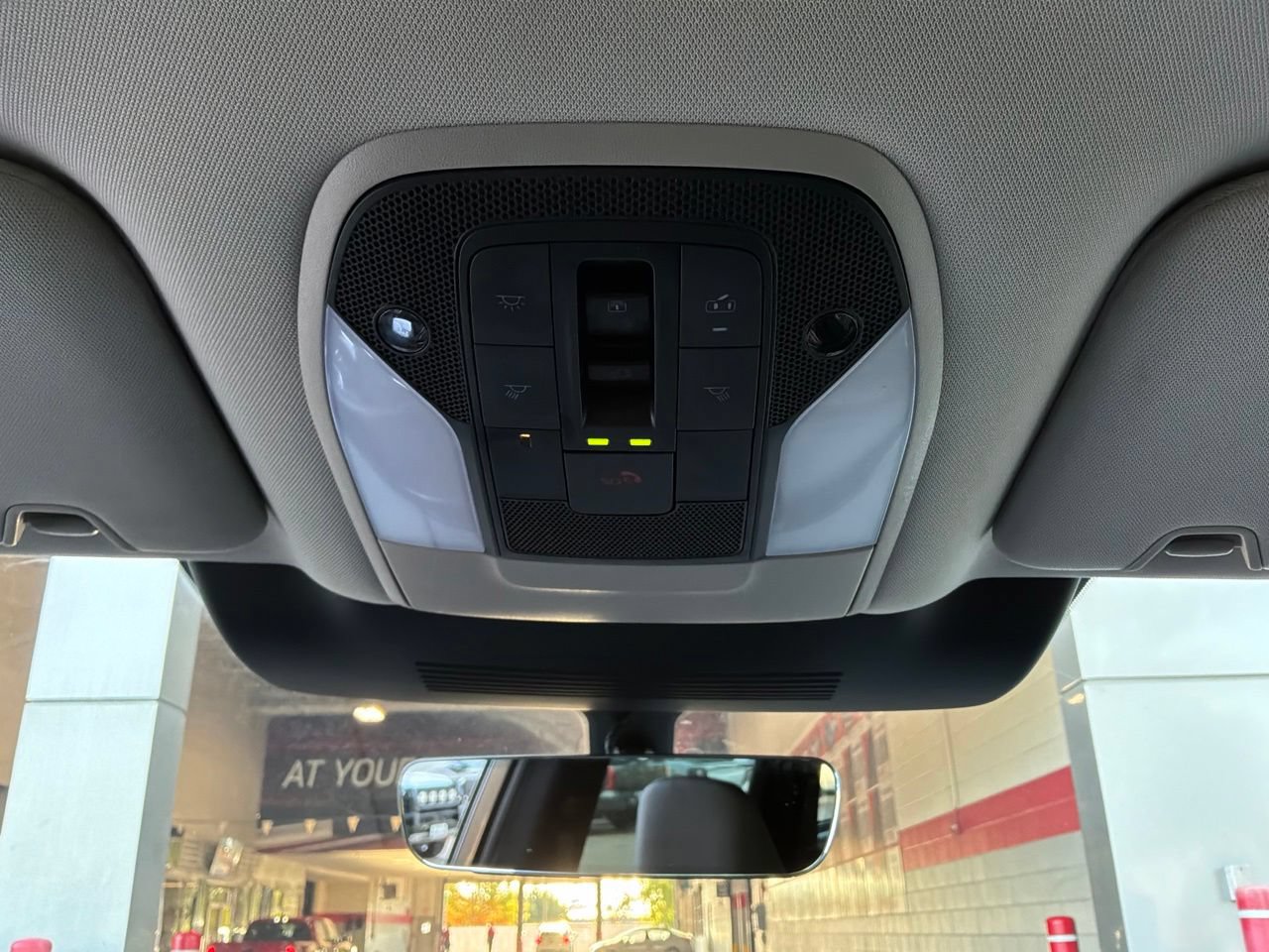 Used 2026 INFINITI QX60 Luxe FWD image 18
